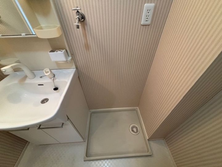 ラトンラヴール Ⅰ番館102の内装