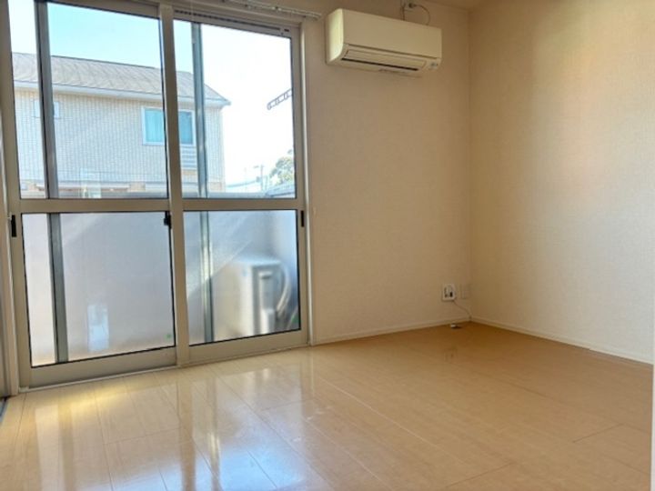 グリーン カトレアの居間