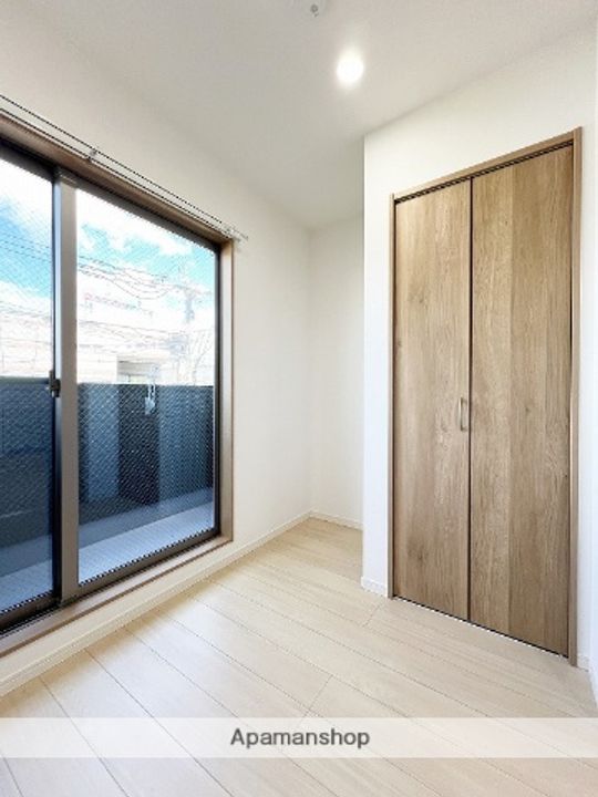 THE NOBLES 聖マリア病院前の内装