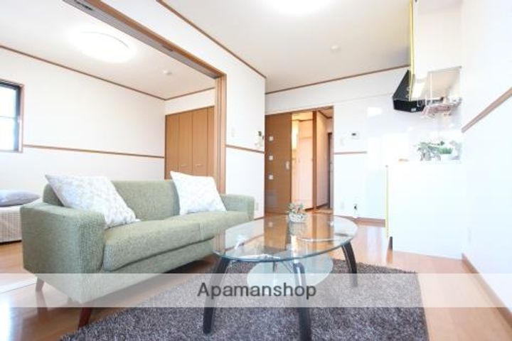 コーポ廣重の居間