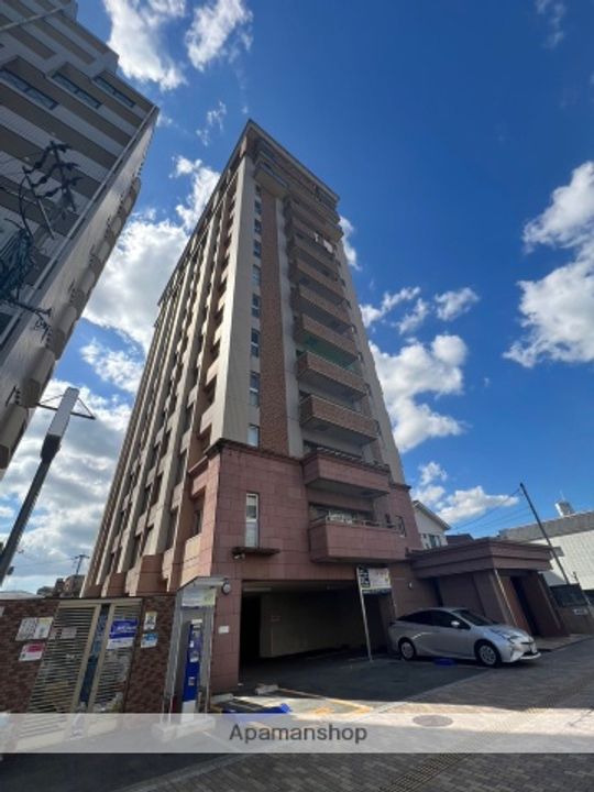 リード中央町の外観