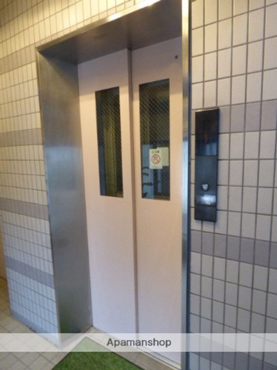 ドルチェ下山門の外観