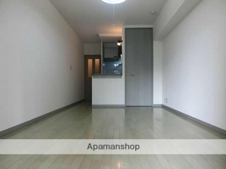 エステート・モア姪浜の居間