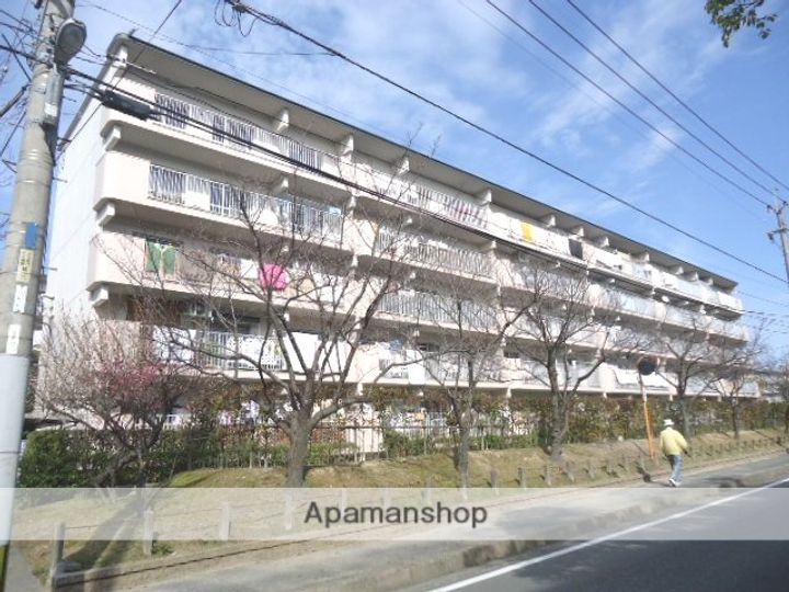 大町団地19棟の外観