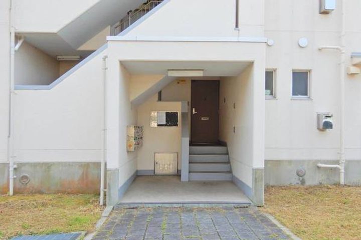 ビレッジハウス小堀1号棟の外観