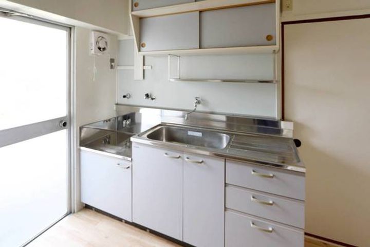 ビレッジハウス小屋名1号棟0204のキッチン