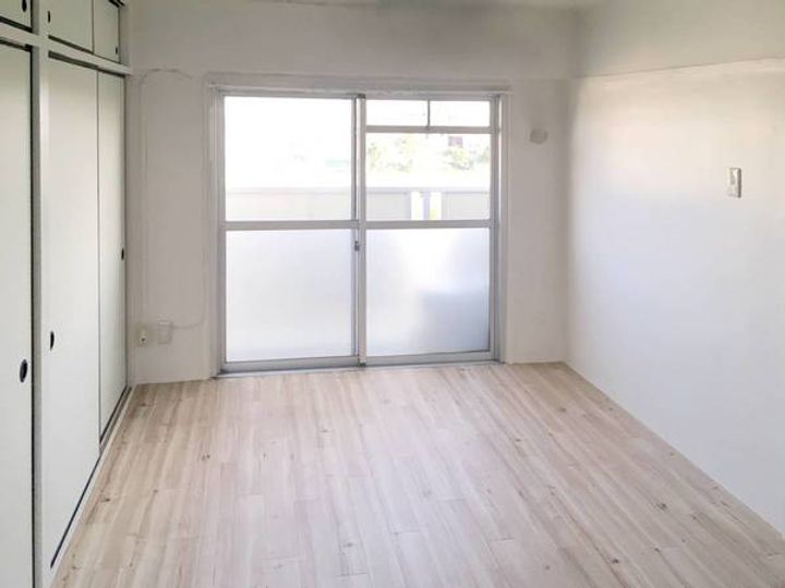 ビレッジハウス穂積2号棟0310の居間