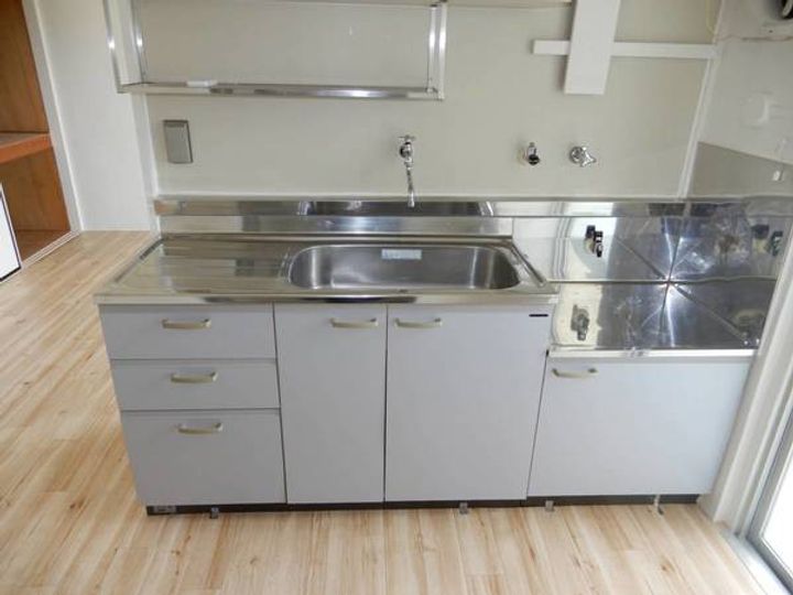 ビレッジハウス高山1号棟0302のキッチン