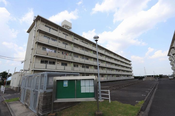 ビレッジハウス佐賀2号棟0102の外観