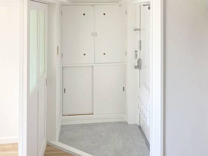 ビレッジハウス高萩2号棟0502の玄関