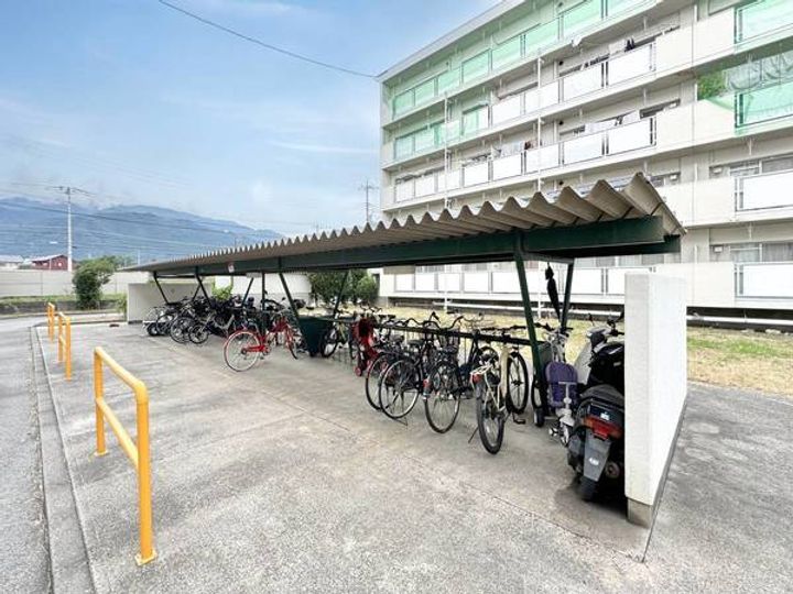 ビレッジハウス八田2号棟の内装