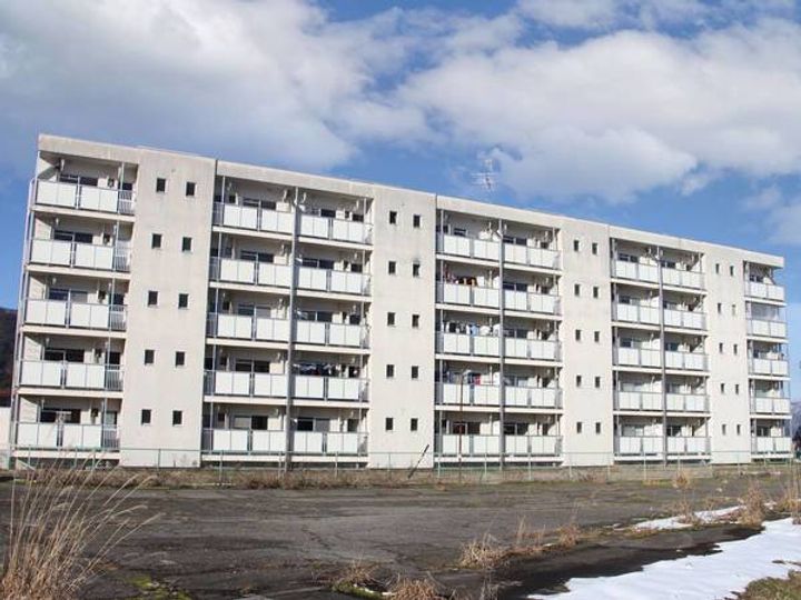 ビレッジハウス高山2号棟0102の外観