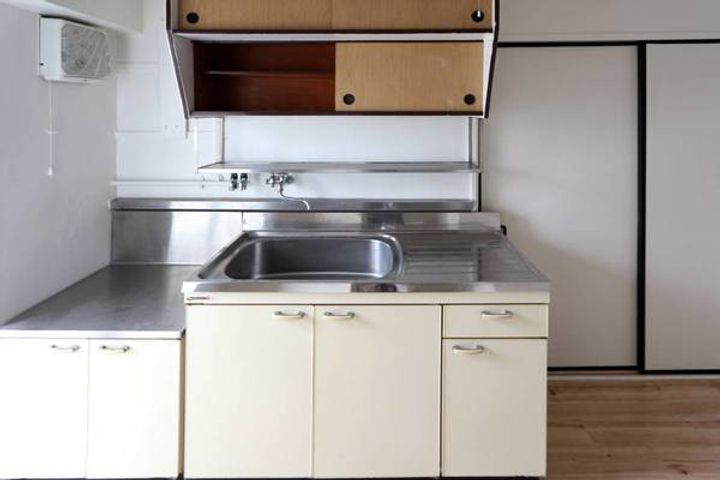 ビレッジハウス高木1号棟0404のキッチン