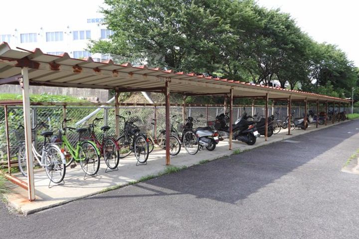 ビレッジハウス下更地2号棟の周辺