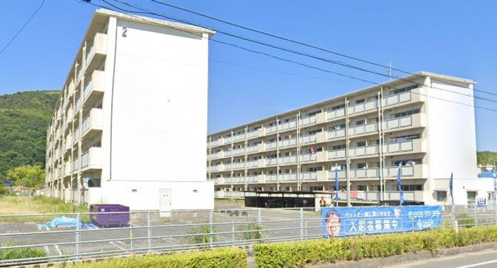 ビレッジハウス北山手2号棟の外観