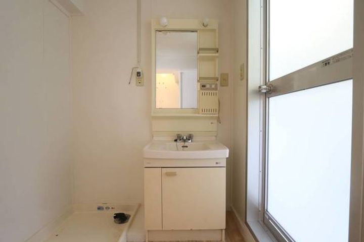 ビレッジハウス鴻田2号棟0401の内装