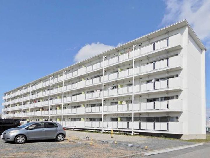 ビレッジハウス足利朝倉1号棟の外観