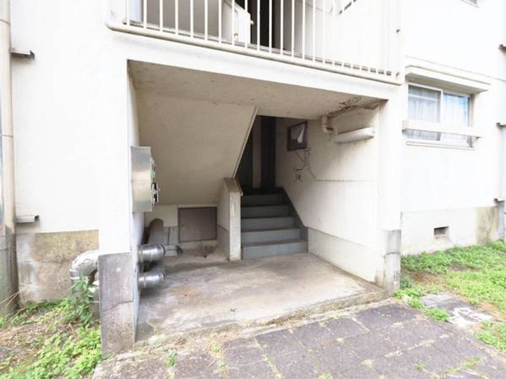 ビレッジハウス上野服部2号棟の内装