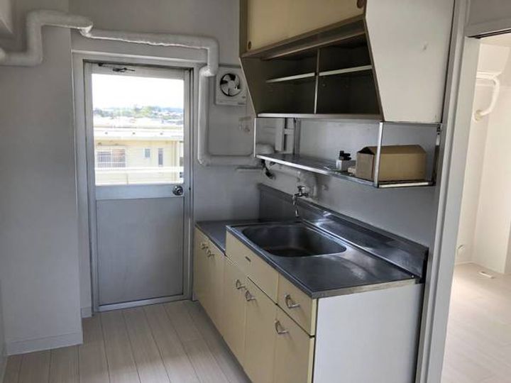 ビレッジハウス上野服部2号棟の内装