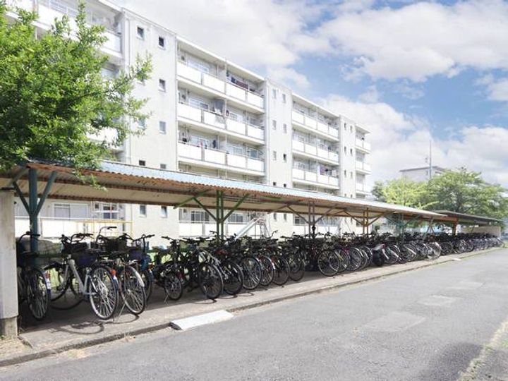 ビレッジハウス上野服部2号棟の内装