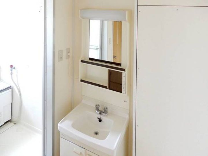 ビレッジハウス朝日2号棟0102の内装