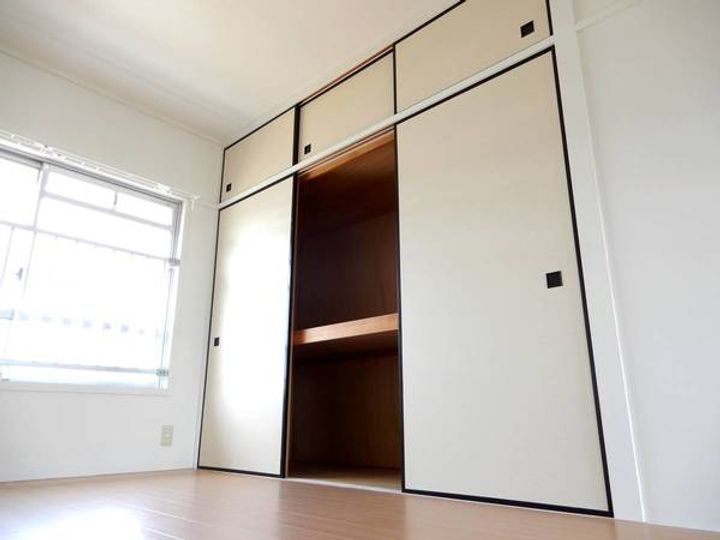 ビレッジハウス朝日2号棟0102の内装