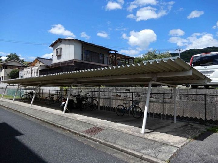 ビレッジハウス久世2号棟0205の周辺