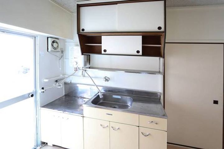 ビレッジハウス米田1号棟0506のキッチン