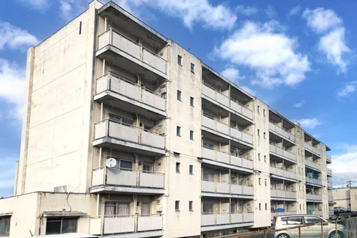 ビレッジハウス南郊2号棟0205の外観