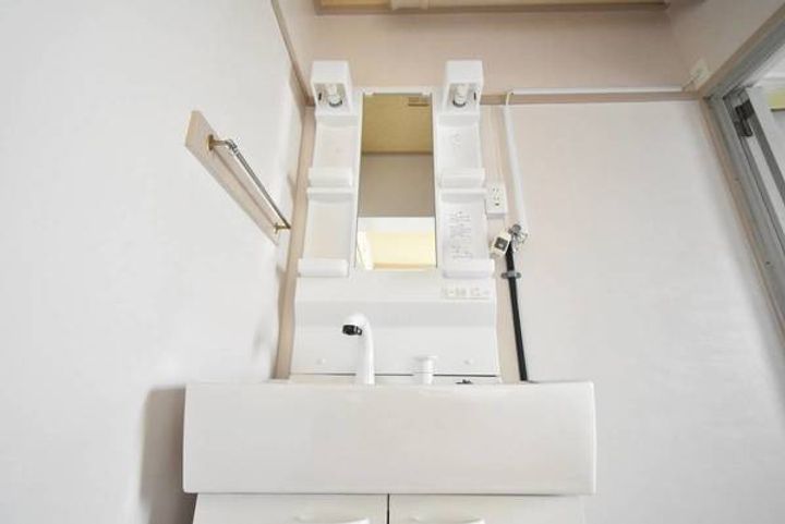 ビレッジハウス村国2号棟0402の内装