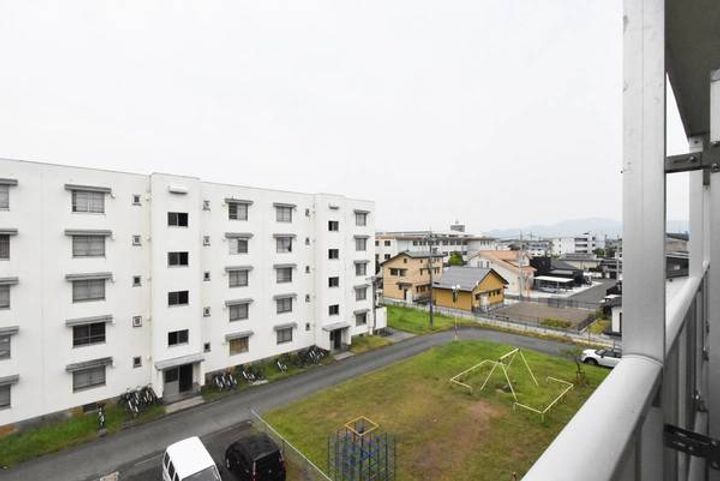 ビレッジハウス村国2号棟0402の内装