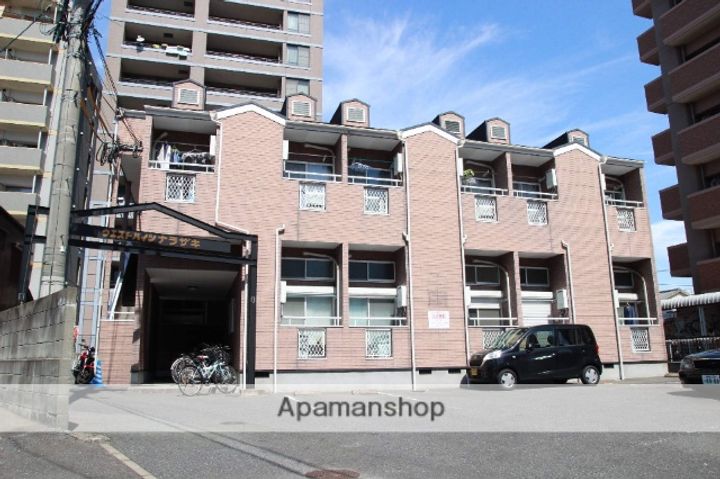 ウエストハイツナラサキの外観