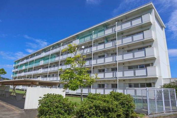 ビレッジハウス大内1号棟の外観