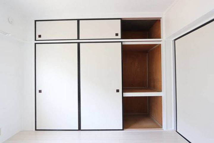 ビレッジハウス黒石2号棟0201の内装