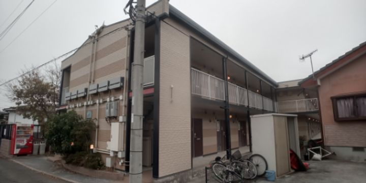 レオパレス稲荷町の外観