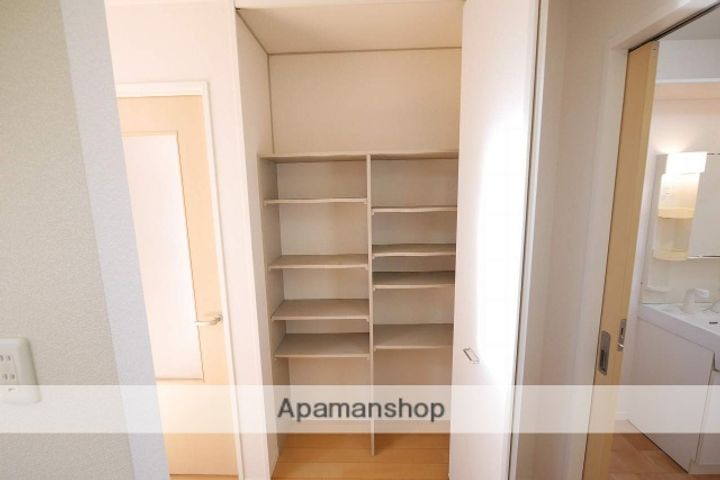 ウイングA102の内装