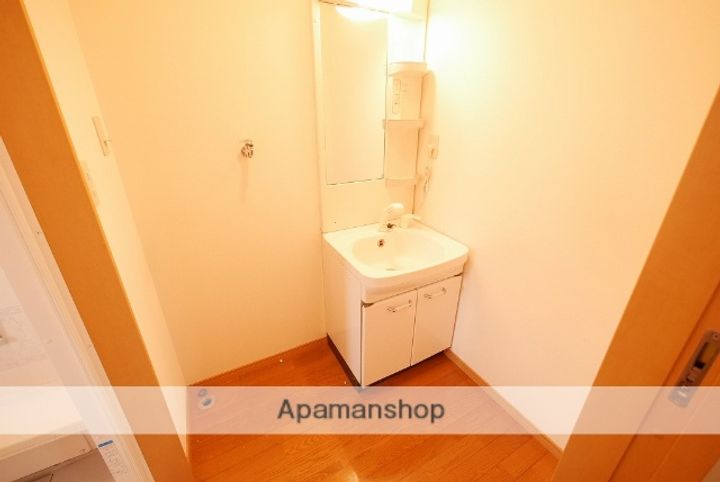 ライフステージ新町E202の内装