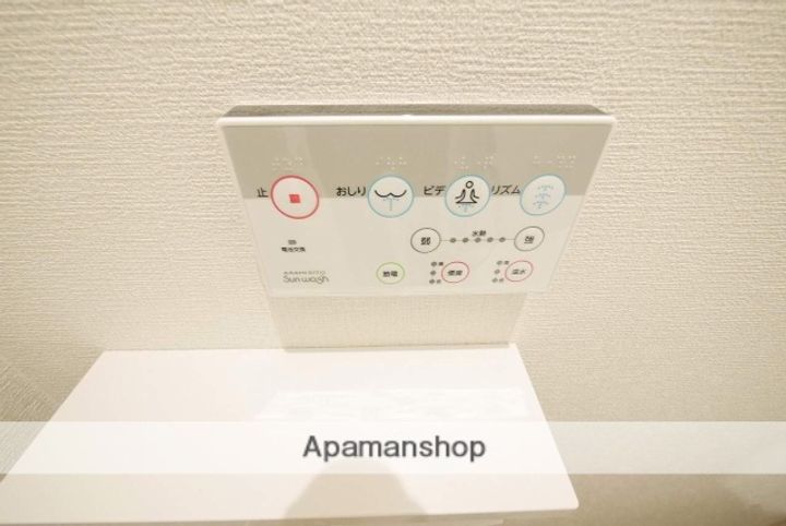 フィオーレ県立大前の内装
