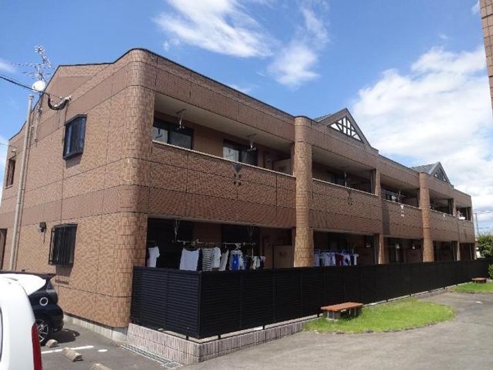 CENTURY椿Bの外観