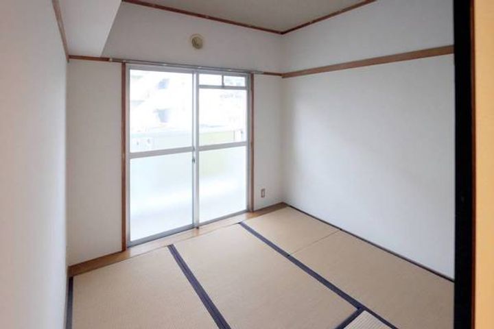 ビレッジハウス頴田2号棟0101の内装