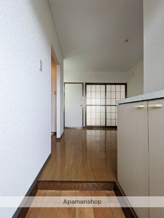 シティハイツ大場101の玄関