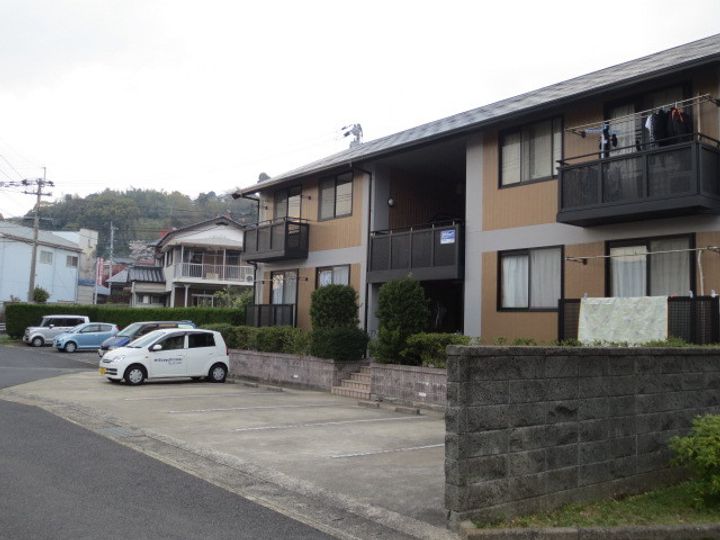 カインド池富101の外観
