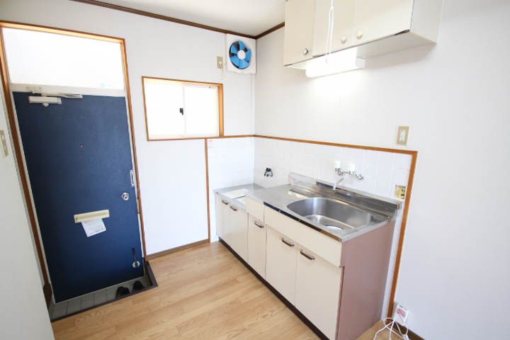 潮見コーポ203の内装