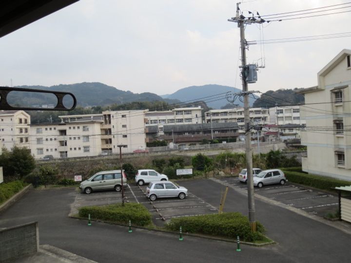 カインド池富101の周辺