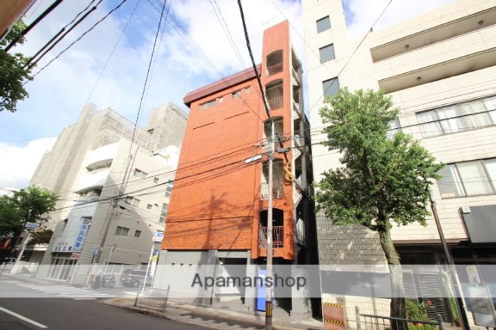 長崎県長崎市平和町の賃貸マンションの外観