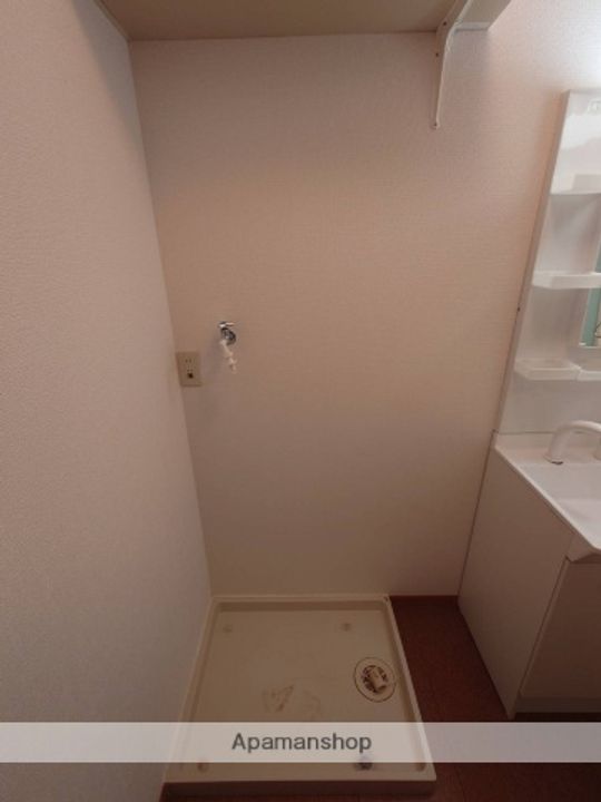 ロイヤルコートAA101の内装