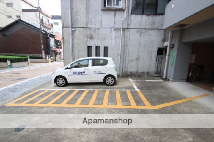 スカイコート麹屋町の外観