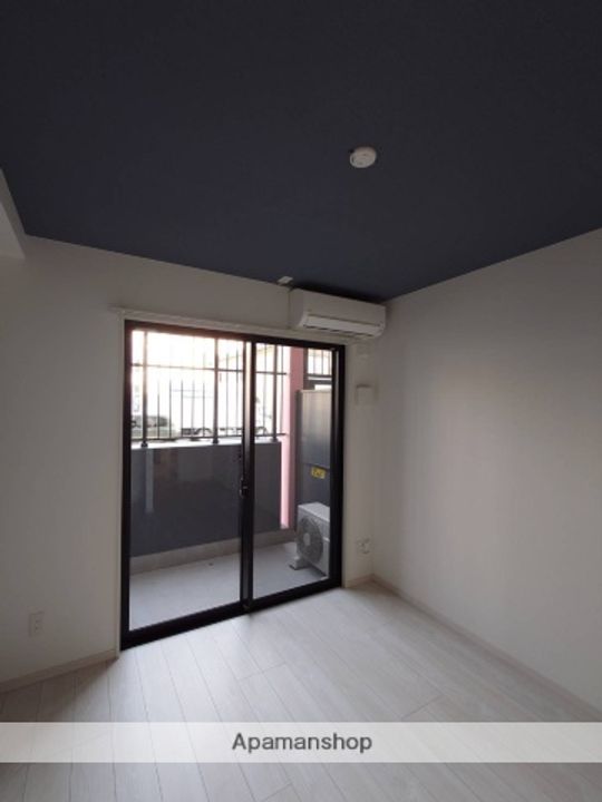 MODERN PALAZZO 矢上VIALEの居間