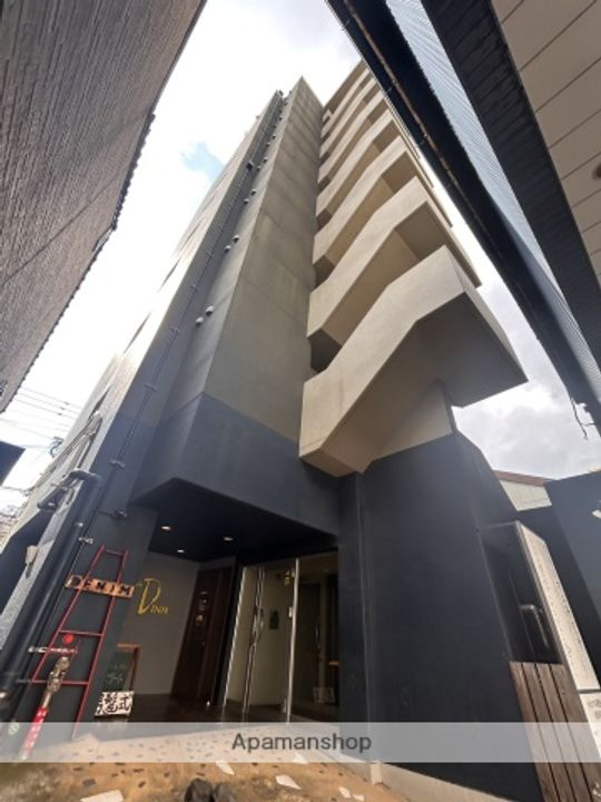 APARTMENTGRUSNAKAZONOの外観