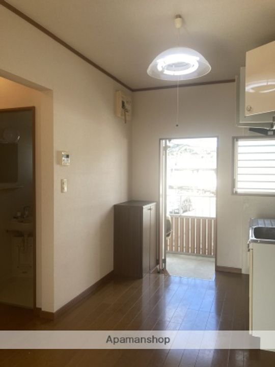 コーポさくら203の居間